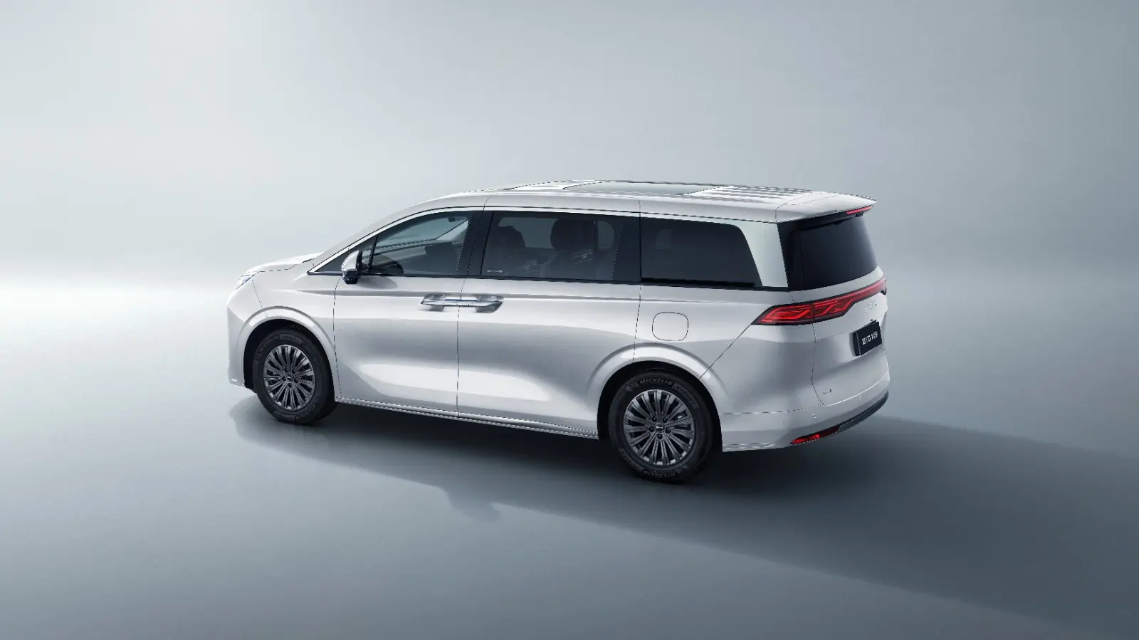 BYD M9 Image 6